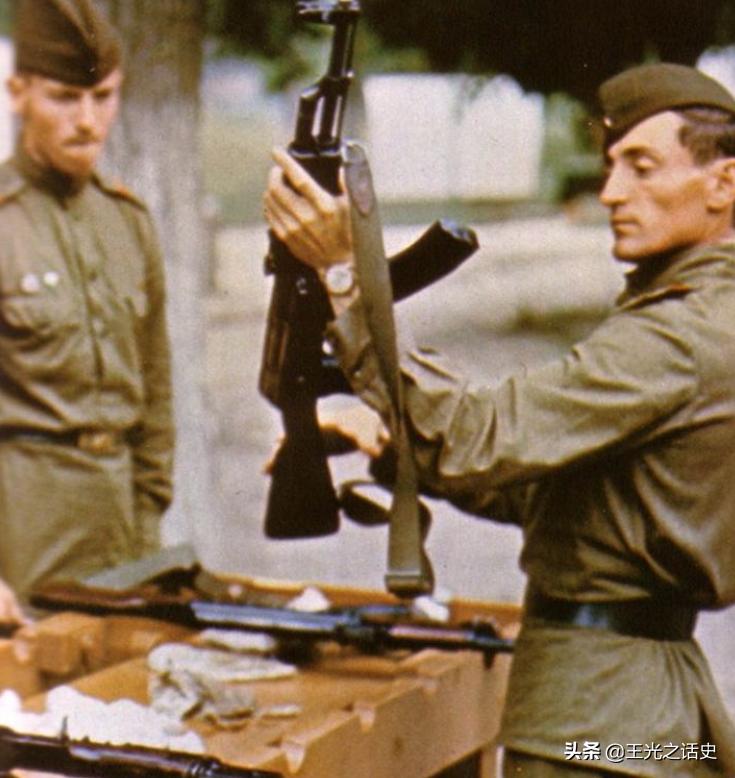 为什么说ak47是最简单的枪,ak47是真实事件吗