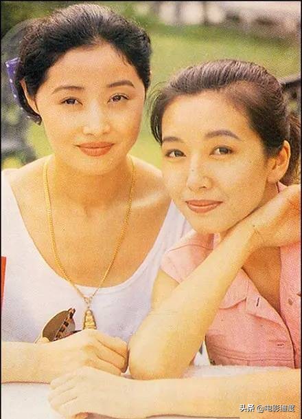 江珊和靳东高曙光是什么关系,53岁江珊与高曙光