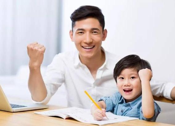 孩子总和家长对着干,孩子跟家长对着干应该如何管教