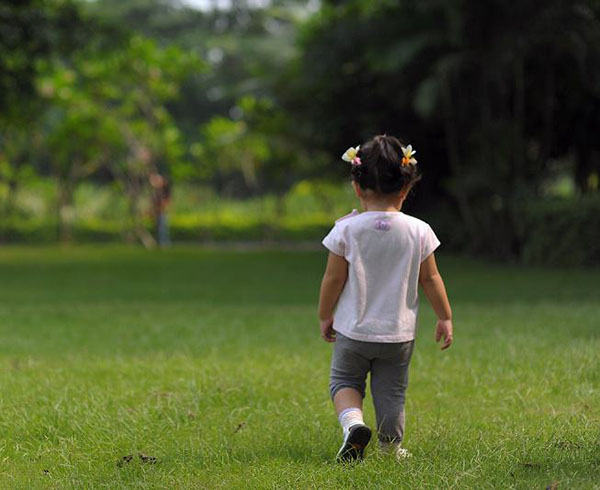 宝宝肠胃不舒服引起的症状,肠胃不适有哪些症状