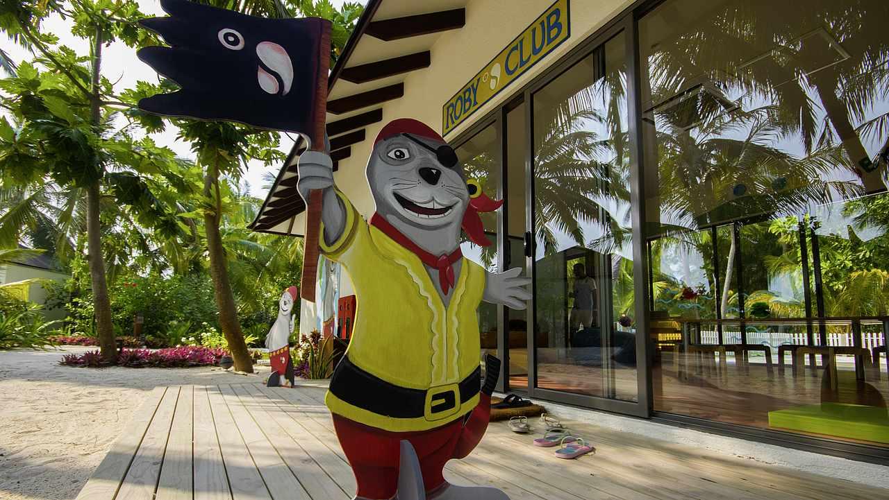 马尔代夫鲁宾逊岛旅游攻略,马尔代夫鲁滨逊努努岛