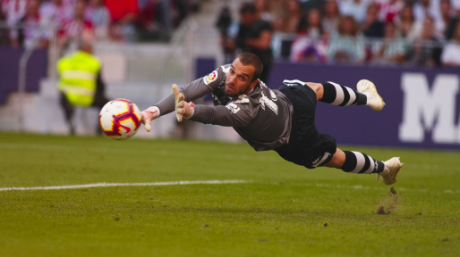 谁人执剑护山河（中）——星途艰难