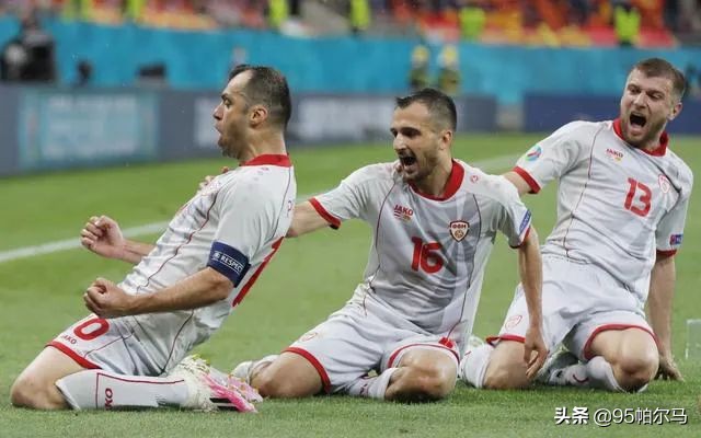 “他是国家队的领袖，也像是这个国家的领袖”—潘德夫