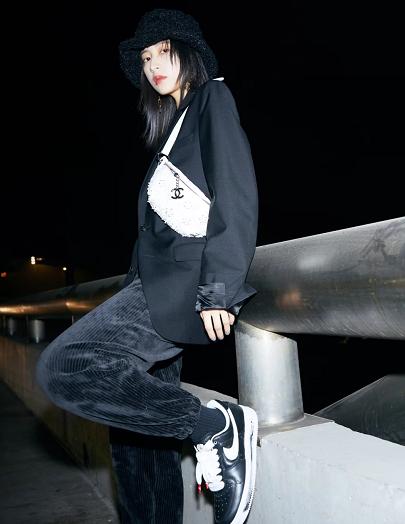 权志龙与nike联名的小雏菊,权志龙nike小雏菊联名