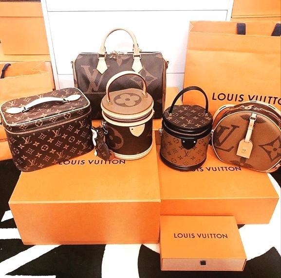 香奈儿中古斜挎包coach中古手拿包,大牌中古包包推荐