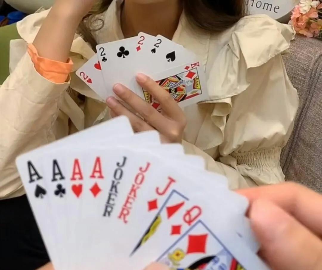 动物搞笑图片大全集,搞笑图片我能怎么办