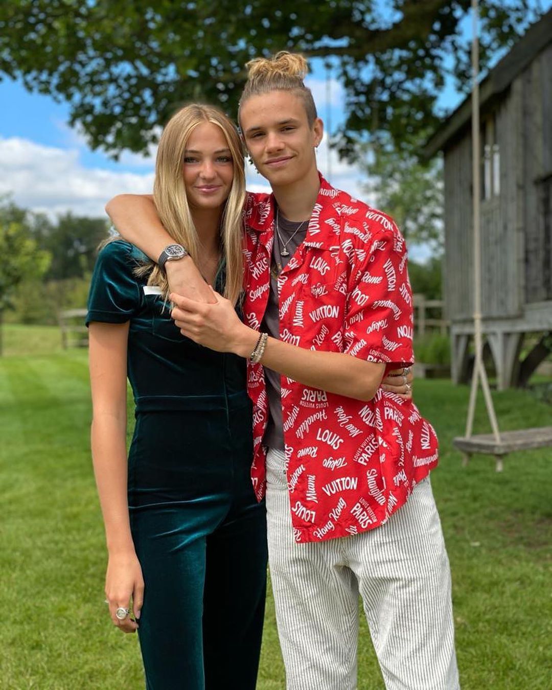 小贝儿子穿阿根廷球衣,小贝年轻时有多帅