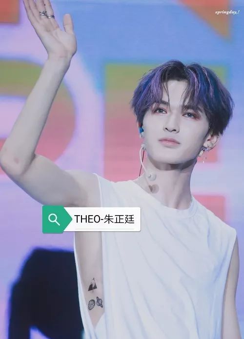 盘点朱正廷同款衣服,朱正廷同款衣服小飞象