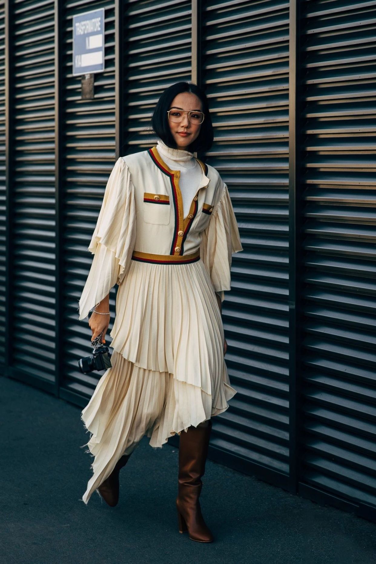 巴黎女孩春天穿什么裙子,法国女人夏天穿什么裙子