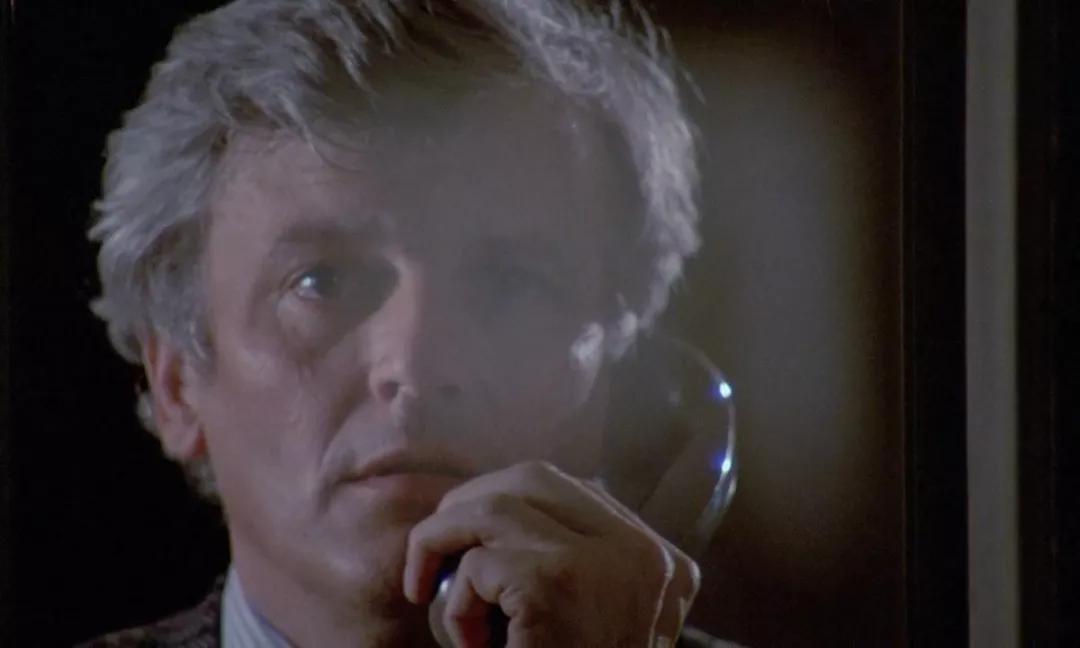 天堂电影院片尾经典吻戏,天堂电影院吻戏解读