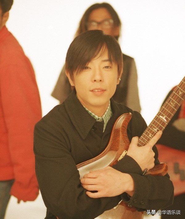 beyond报答一生为我奉献完整版,beyond送给父亲的歌