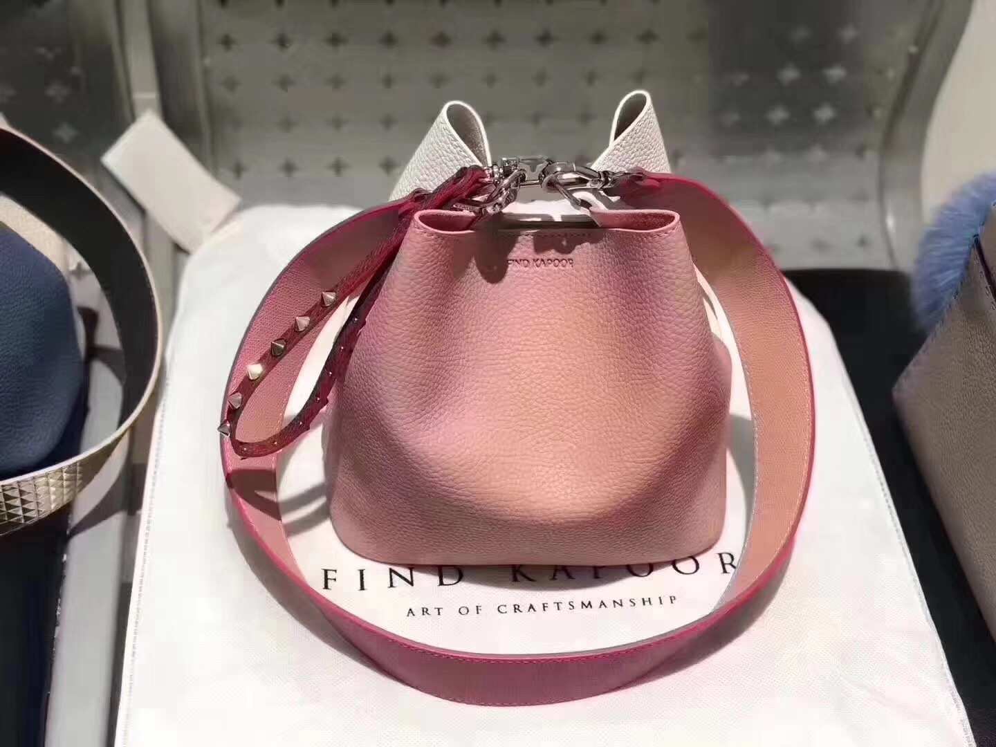 平价小众百搭包,韩版软皮小众百搭包