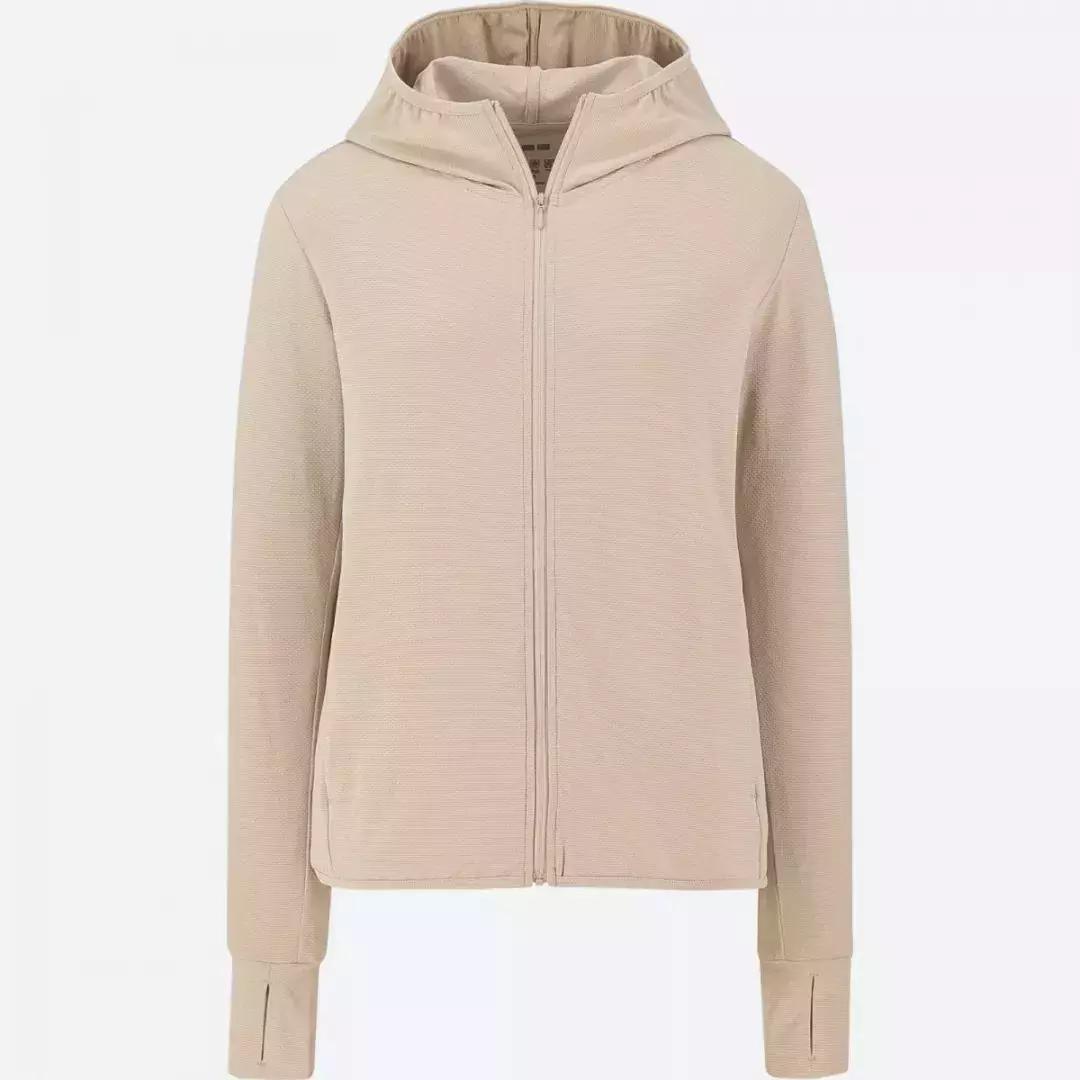 优衣库的黑科技衣服,优衣库新款衣服遭疯抢