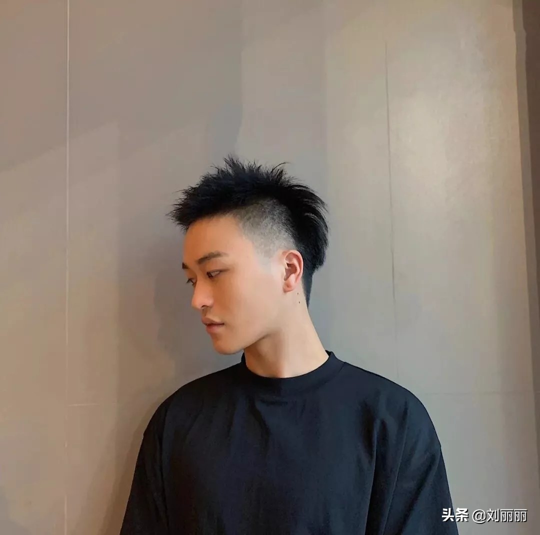 最流行的几款男士发型,香港男士发型特有型