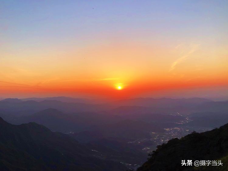 初夏游江西：历经晴、雨、雾，穿越武功山