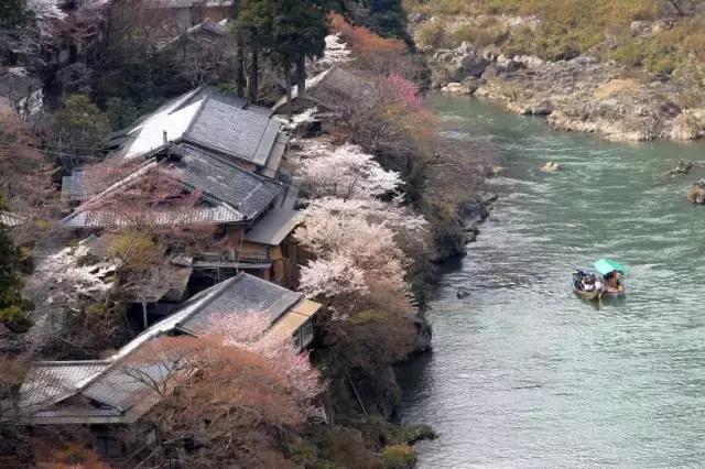 日本白川乡旅游攻略,上海去日本旅游最好的攻略