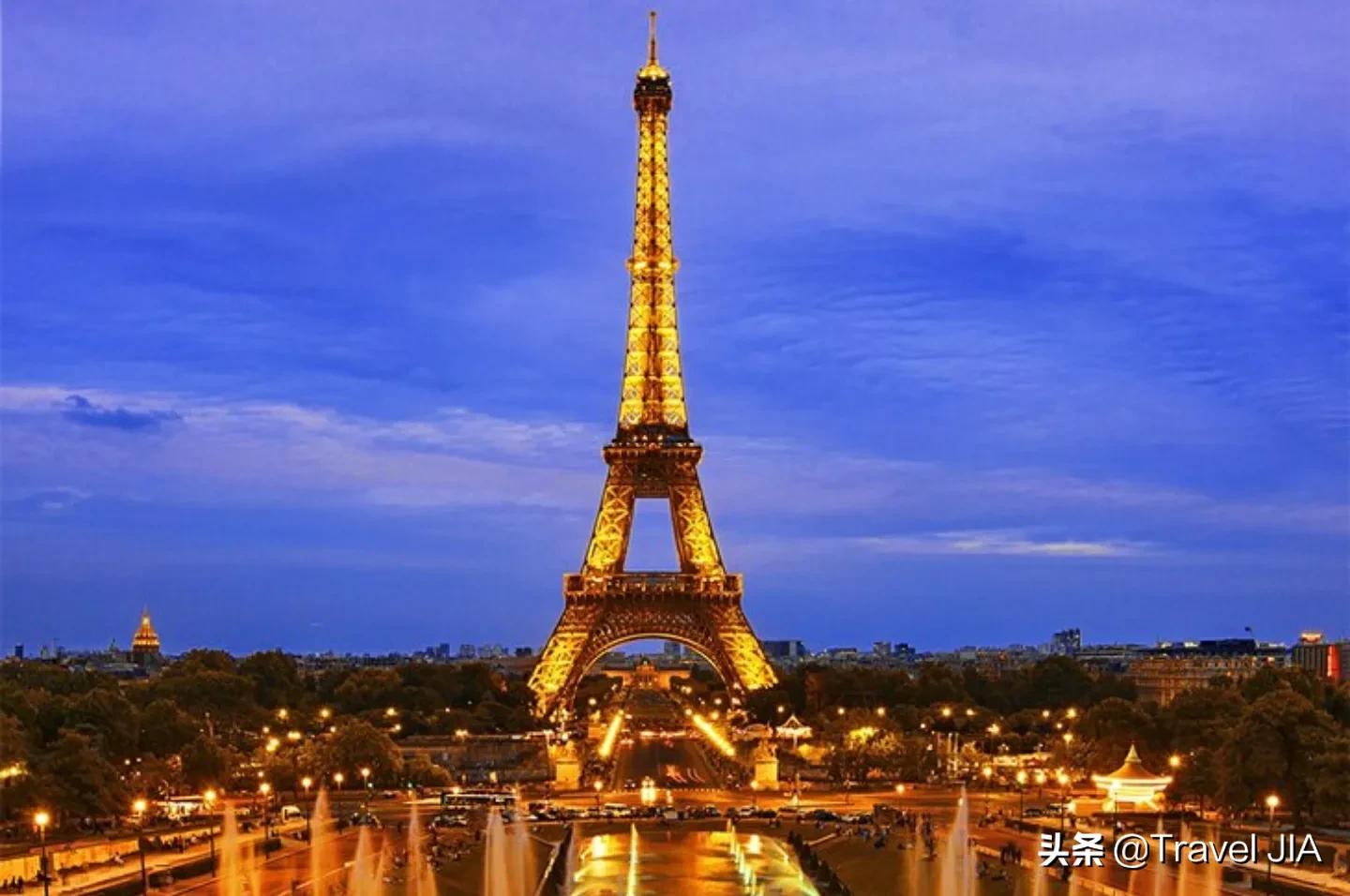 参观埃菲尔铁塔收获 (参观埃菲尔铁塔英语作文)