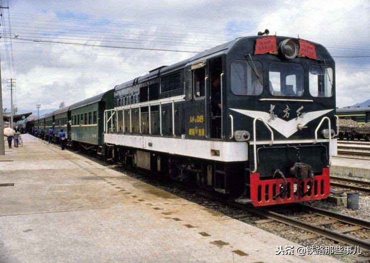 米轨东方红21型内燃机车参数,米轨东方红21型内燃机车图片