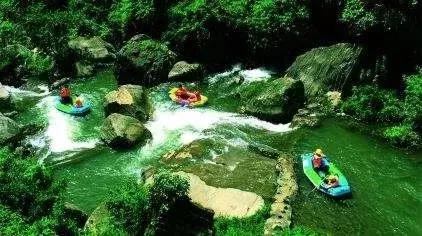 贵阳周边漂流哪里最好玩最刺激,贵阳周边漂流景点推荐