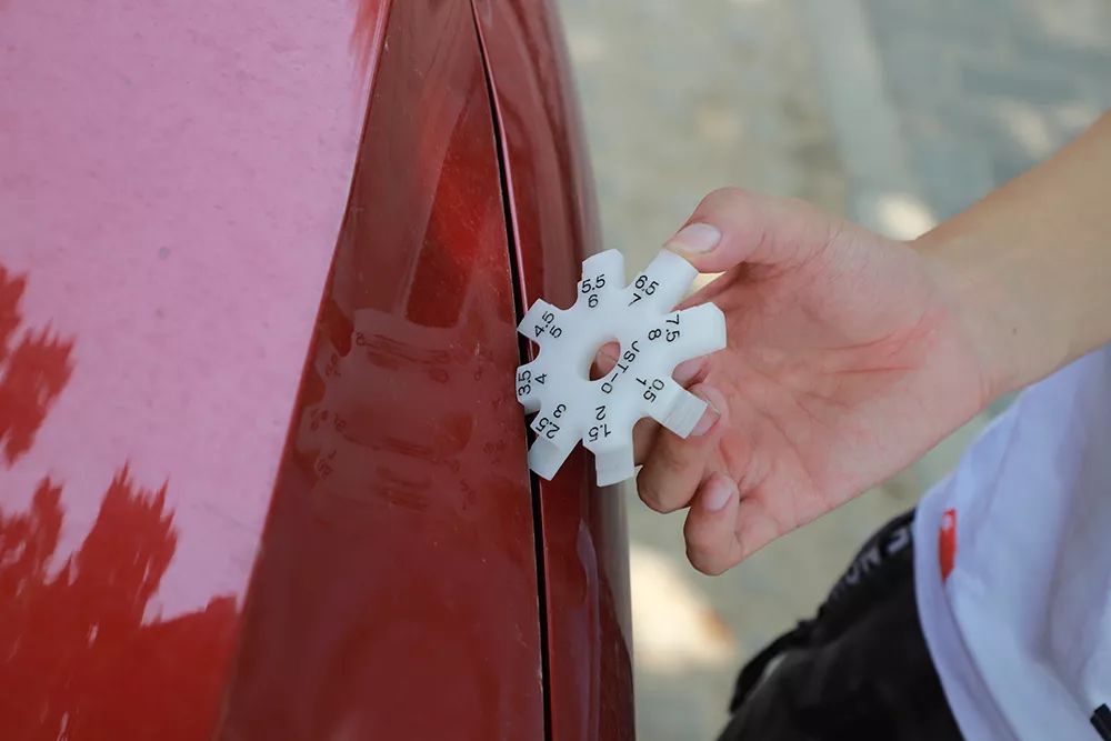 日系SUV漆皮就是薄？实测数据告诉你真相