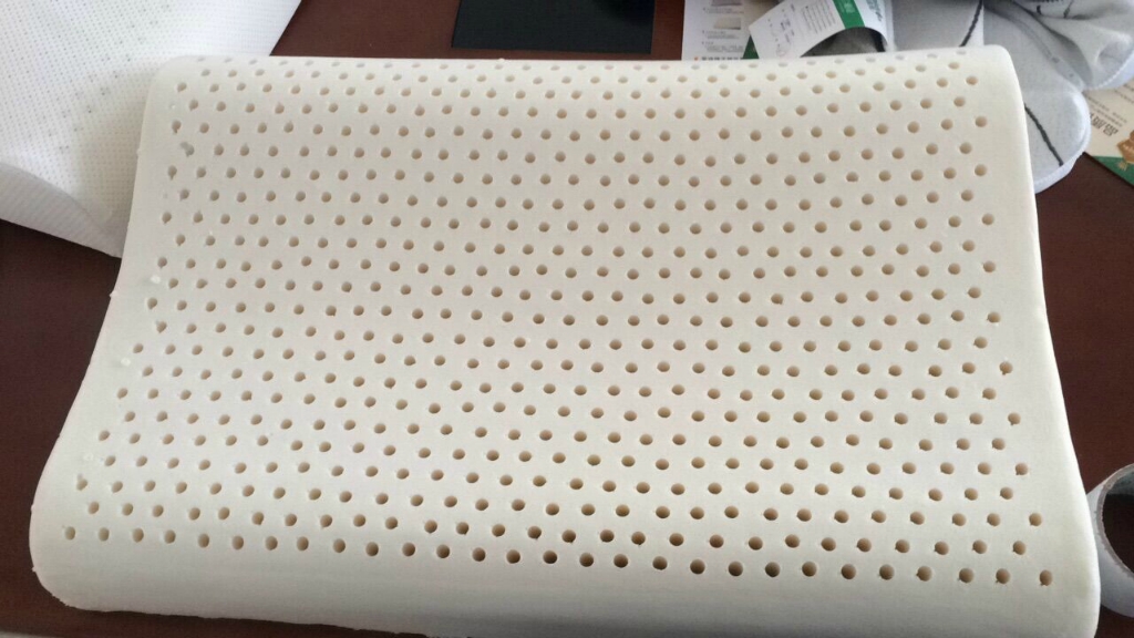 枕头怎么选平价好用又实惠,300元内枕头怎么选