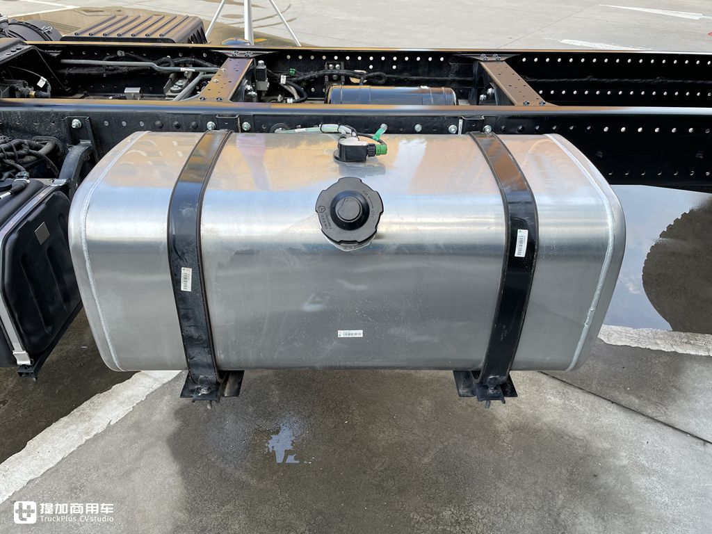 重汽豪沃g5x最新款价格,豪沃轻卡g5x潍柴220马力试驾视频