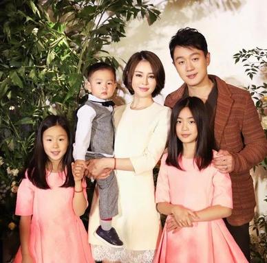 为生三胎代价大！张艺谋被罚巨款、佟大为女儿变领养、黄磊降职？