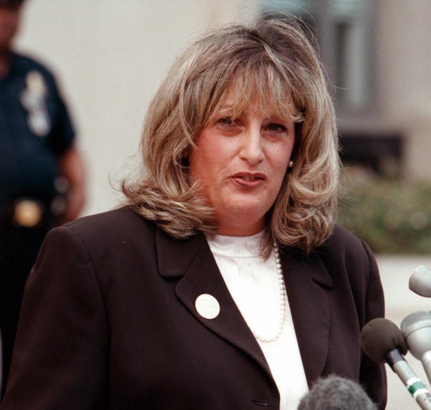 莱温斯基在白宫时照片,莱温斯基克林顿的表现