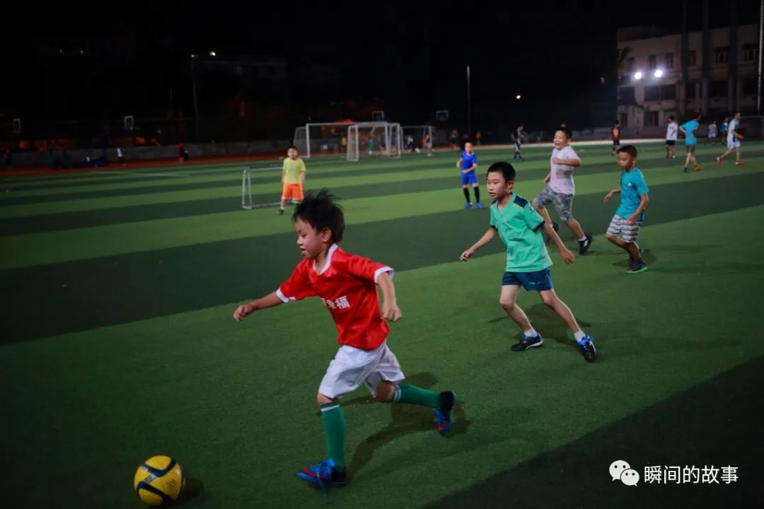 晚上的少年足球训练班（五）