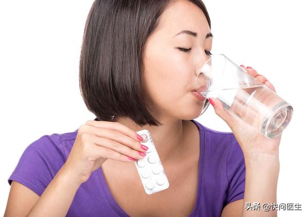 月经周期突然不规律，说明内分泌发生失调，还有宫颈炎、阴道炎