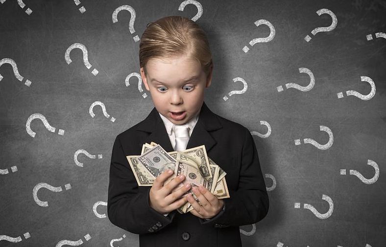 “花呗借呗不向大学生开放”上热搜：女孩从小缺钱，长大会怎么样