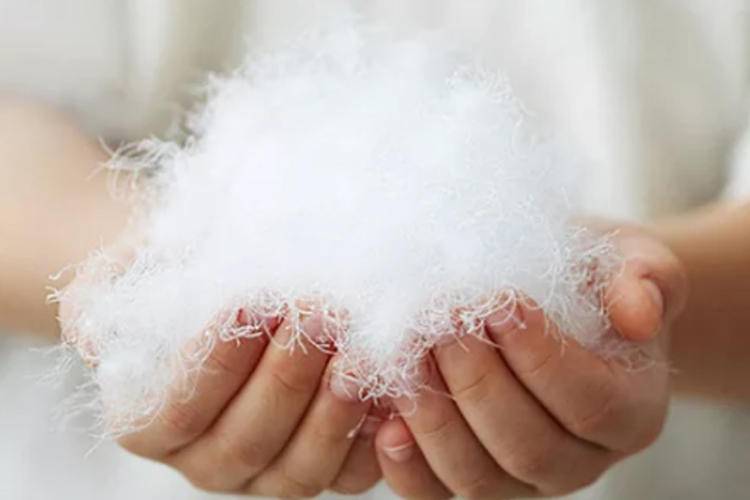 客厅沙发真皮好还是布艺好,如何挑选客厅皮沙发