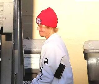 champion冠军品牌,champion高端吗