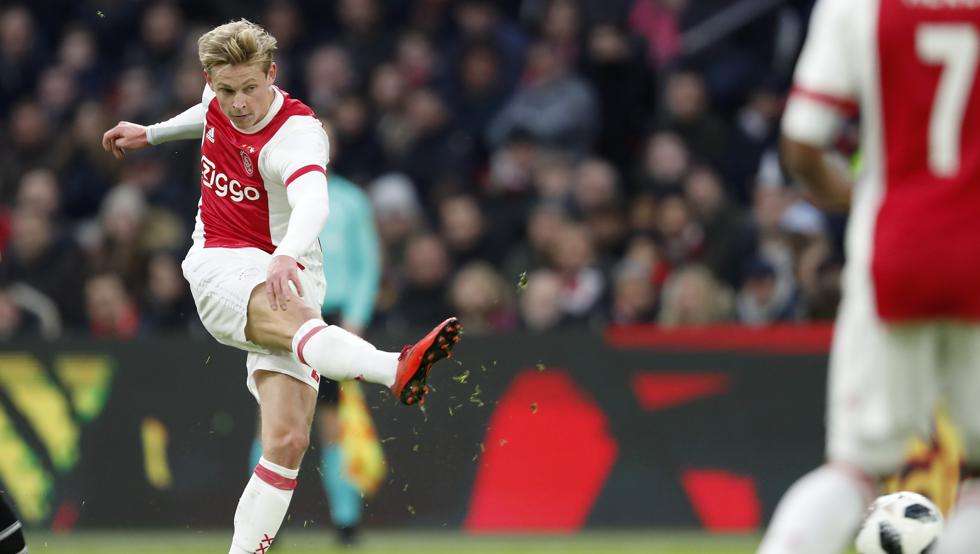 阿贾克斯双星领衔本赛季欧冠赛场十大妖人