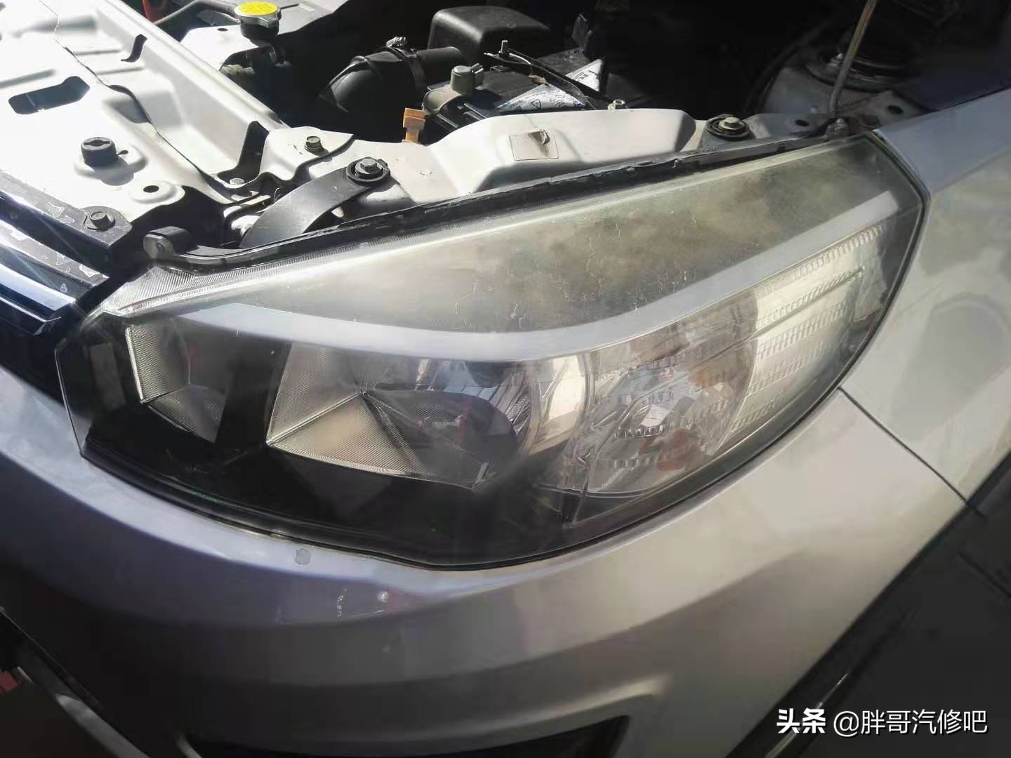 城市跨界运动小越野，马路牙子随便上，两万多元二手挂价