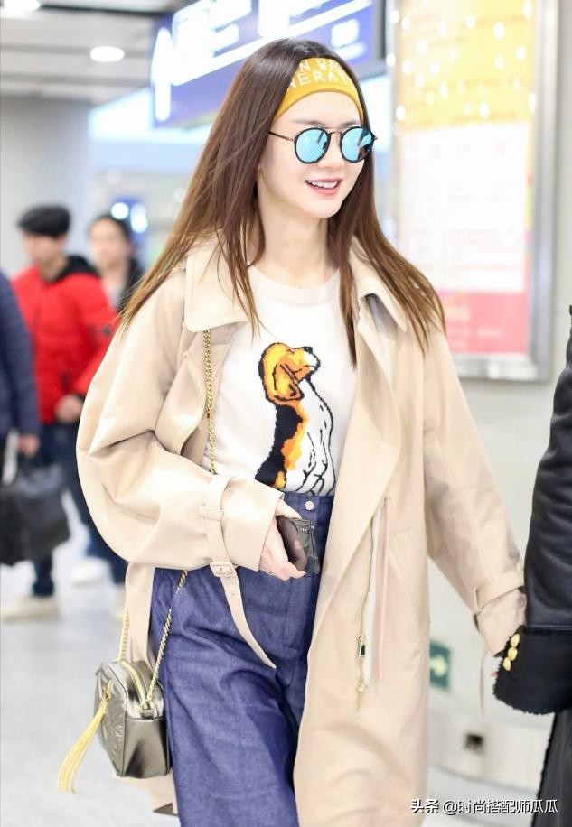 这个春天学会用“发带”凹造型,承包你一年的时髦