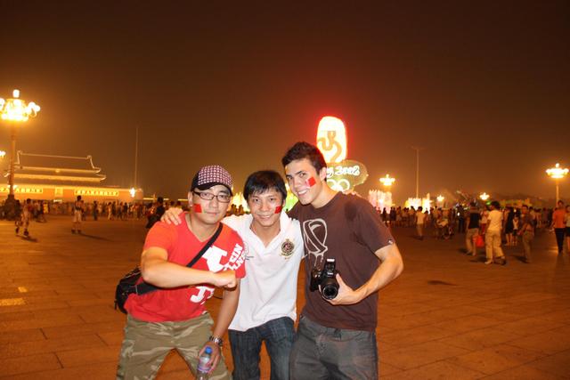 美国富二代用护照开网店，6年圈粉6万中国妇女，狂销1.2亿人民币