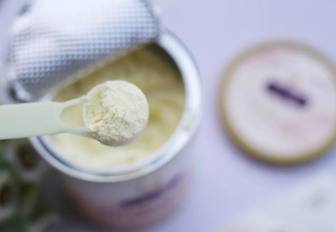 上韵爱氏奶粉主要成分是牛奶吗,爱氏上韵奶粉在中国的口碑怎么样