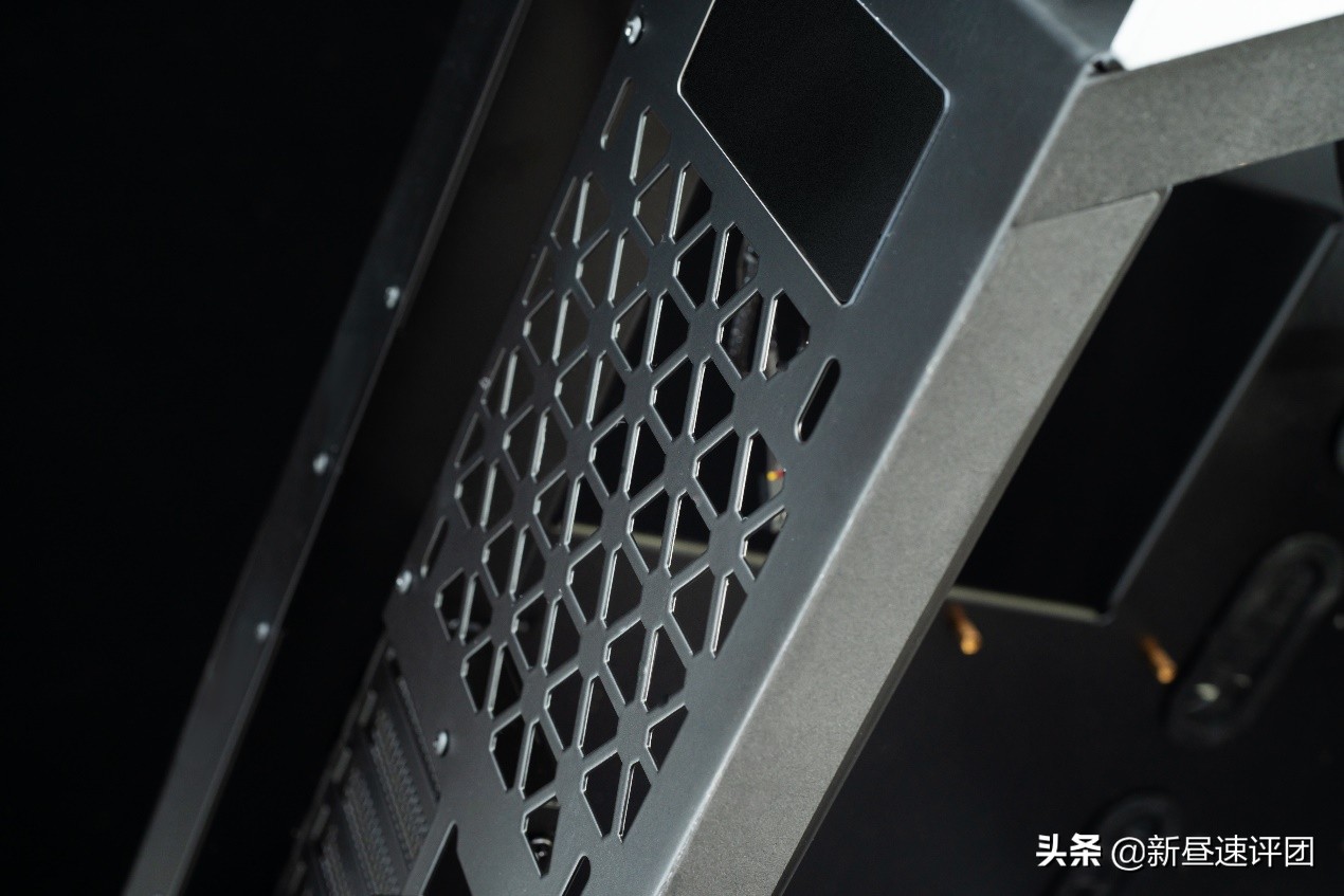 乔思伯tr03机箱多少钱,乔思伯tr03分体水冷装机