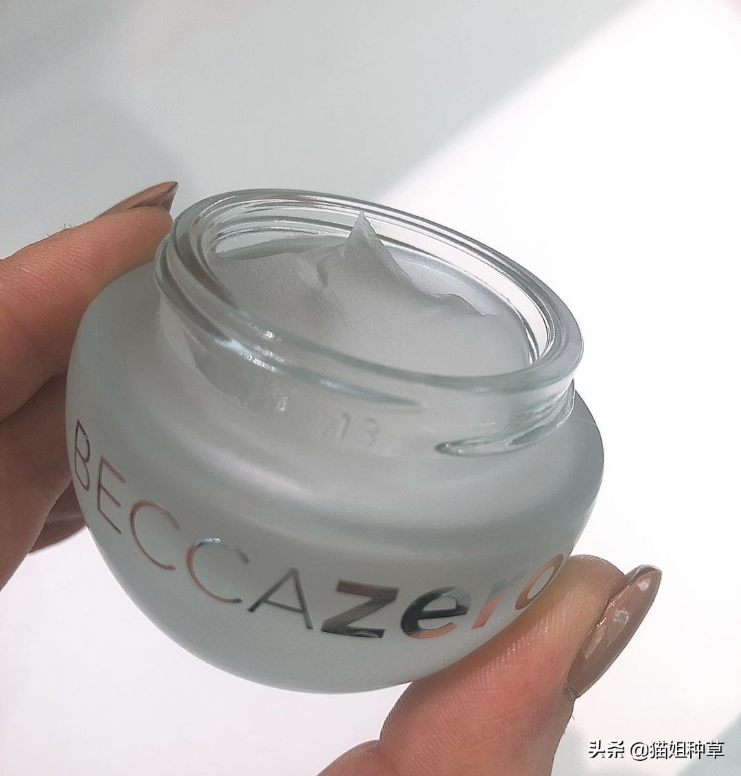 becca24小时粉底液好用吗,becca零触感粉底