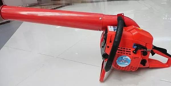 棚子上的积雪怎么处理,避雨棚上的积雪怎么清理