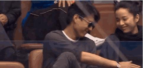 靳东和江珊真的同居过5年吗,靳东与离过婚的江珊