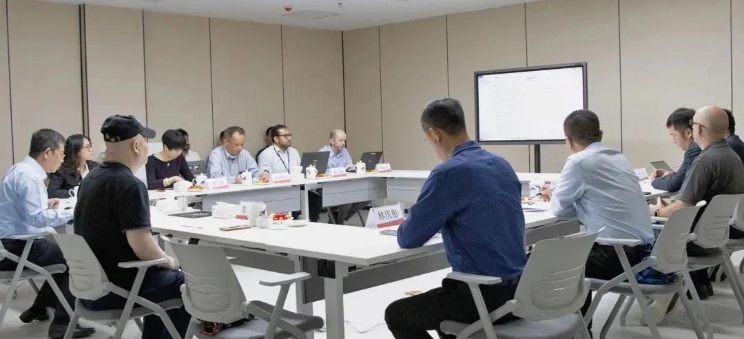 聚焦招商引资聚力落地项目,聚焦招商引资项目建设