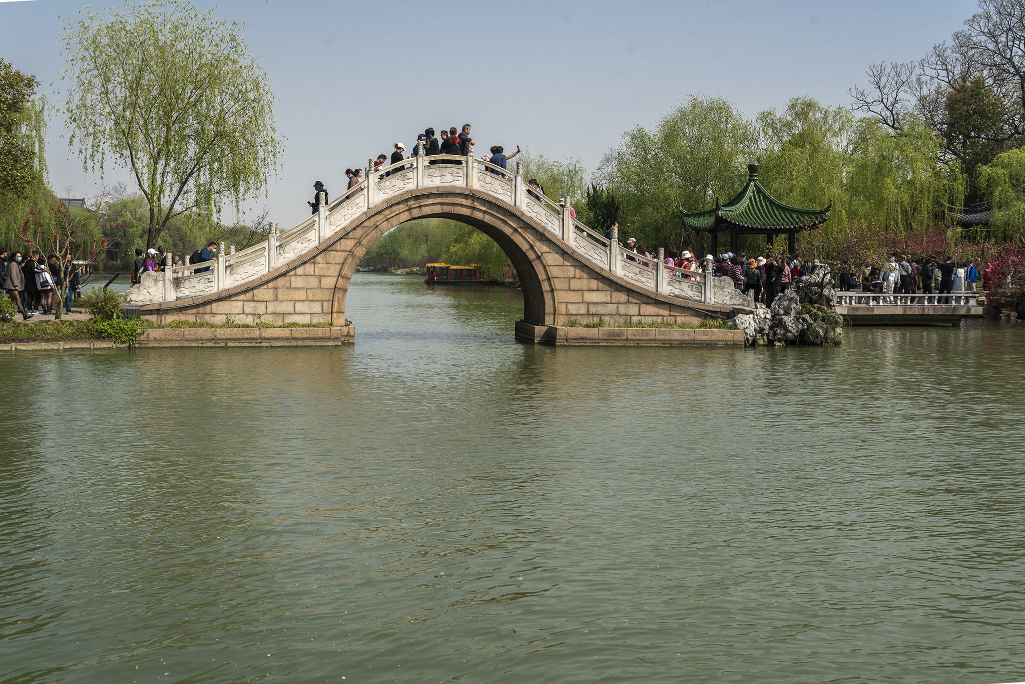 春风十里扬州路烟花三月瘦西湖,扬州三月瘦西湖