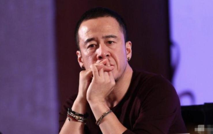 杨坤无所谓背后的辛酸,早年的杨坤无所谓