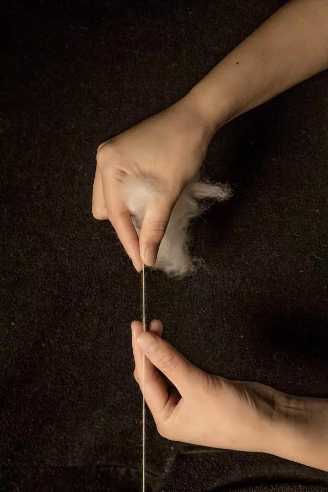 全羊毛面料西装,西装面料70%羊毛30%聚酯纤维