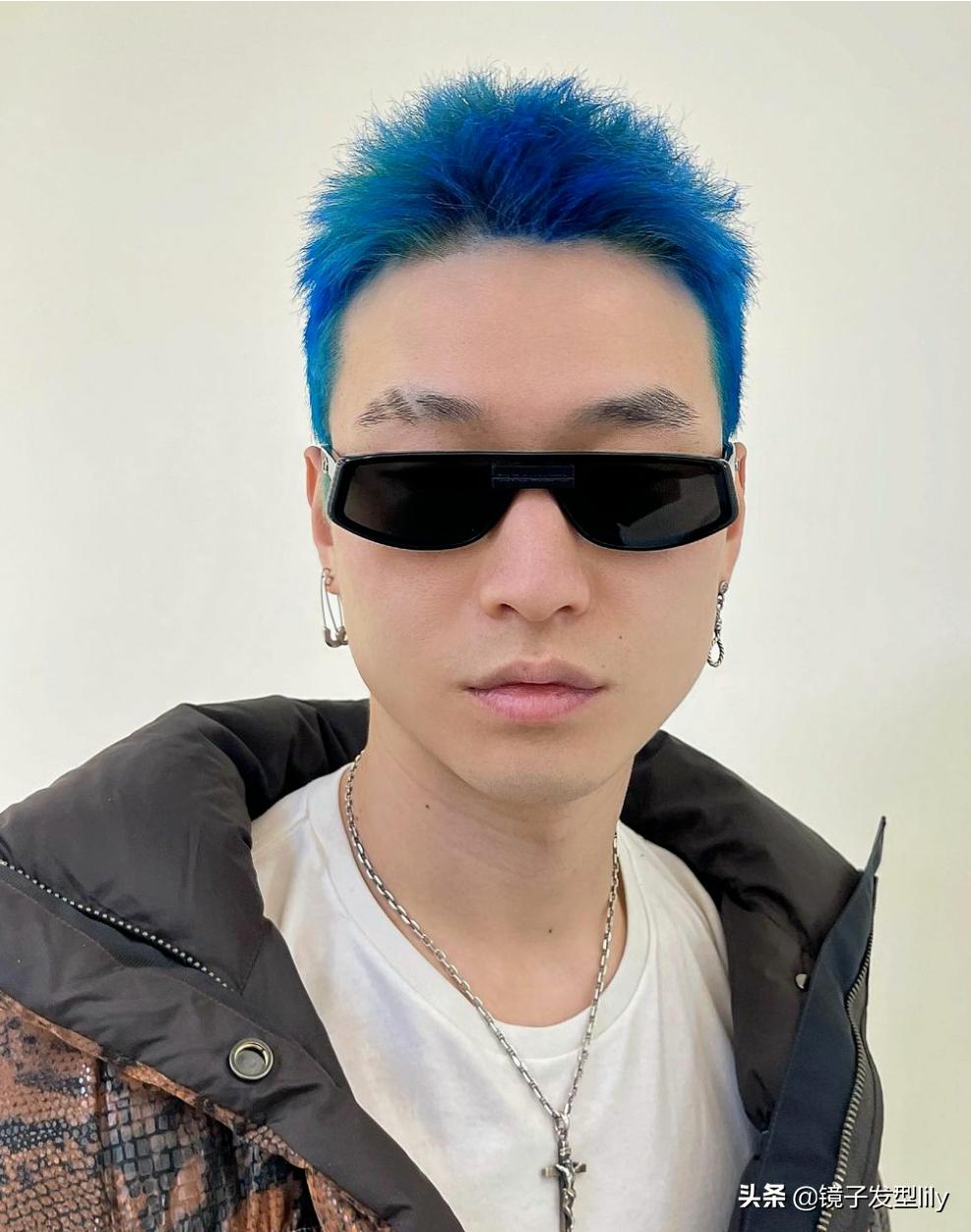 发型男2021流行发型修剪,发型男2020流行发型及剪法