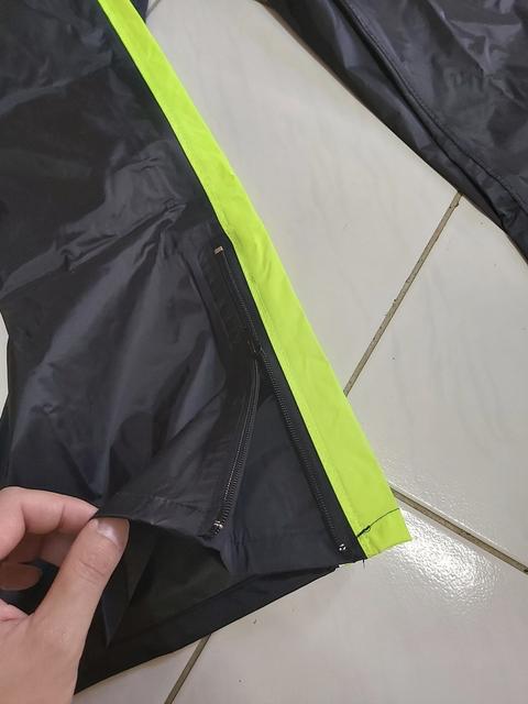 开箱体验，全新雨衣SOLSR-5运动型两件式骑行雨衣