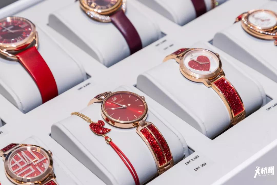 在杭州遇见紫禁城!宫灯前祈福、畅音阁迎新!来这里过故宫中国节