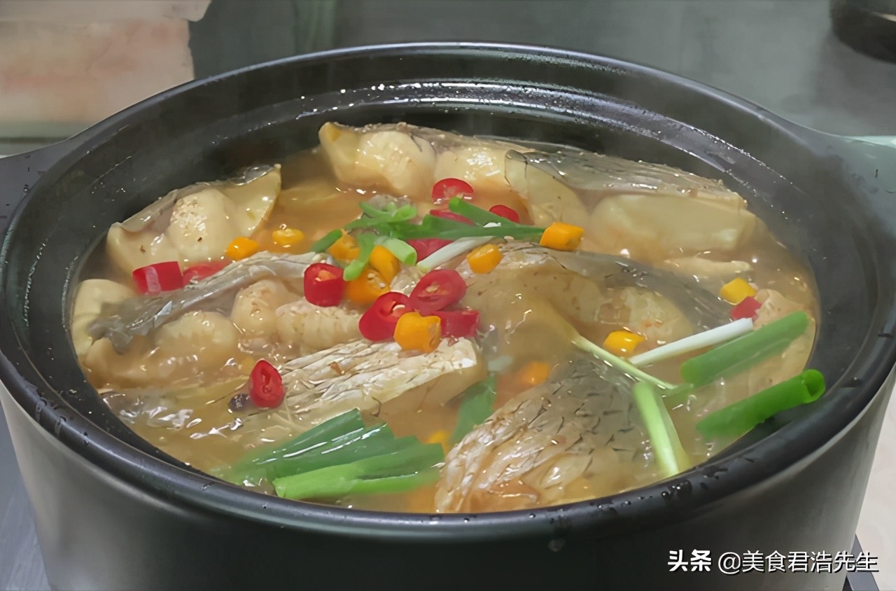 过年要吃鱼教你懒人做法用料简单,天冷就要多吃鱼